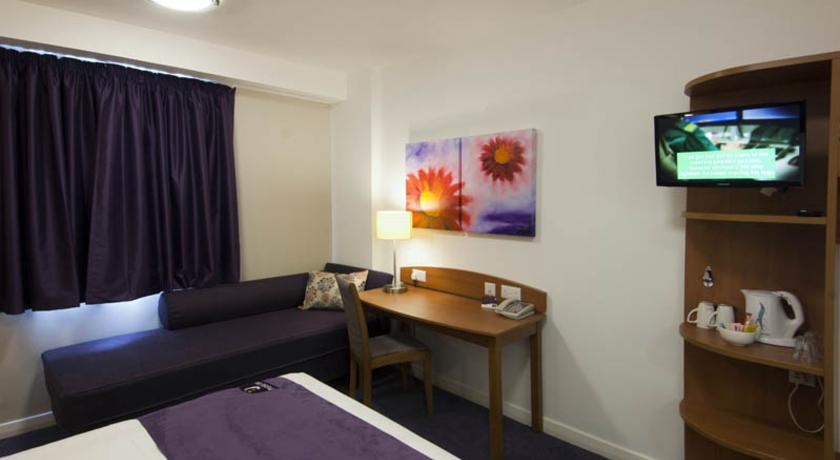 Premier Inn Uttoxeter Δωμάτιο φωτογραφία
