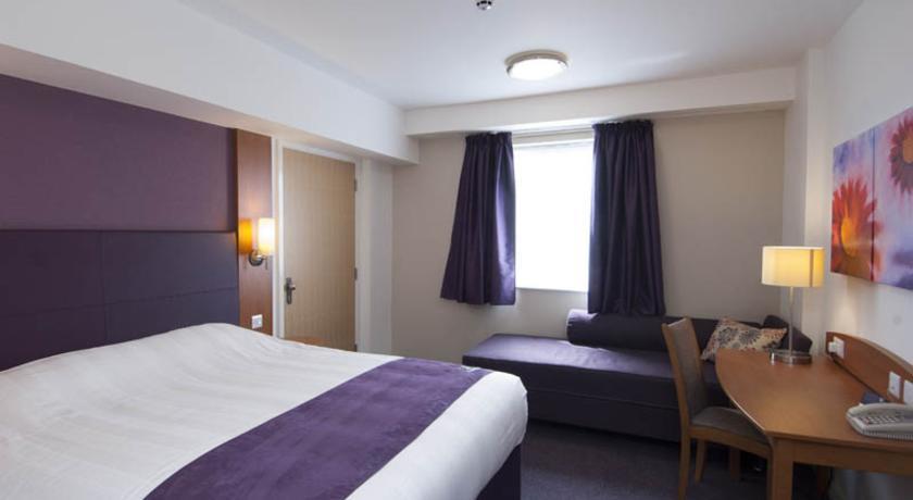 Premier Inn Uttoxeter Δωμάτιο φωτογραφία