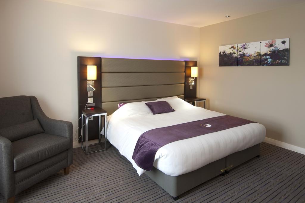 Premier Inn Uttoxeter Εξωτερικό φωτογραφία