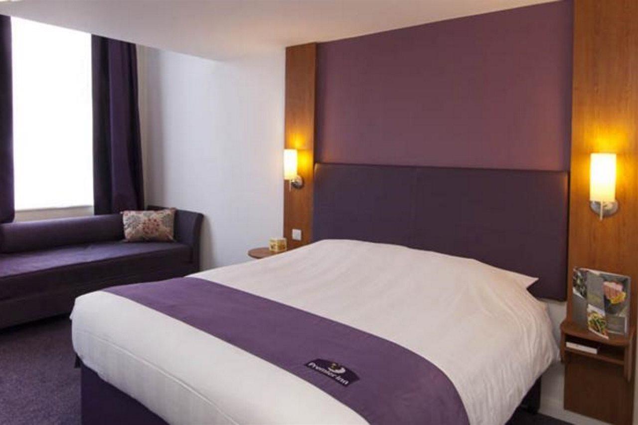 Premier Inn Uttoxeter Εξωτερικό φωτογραφία