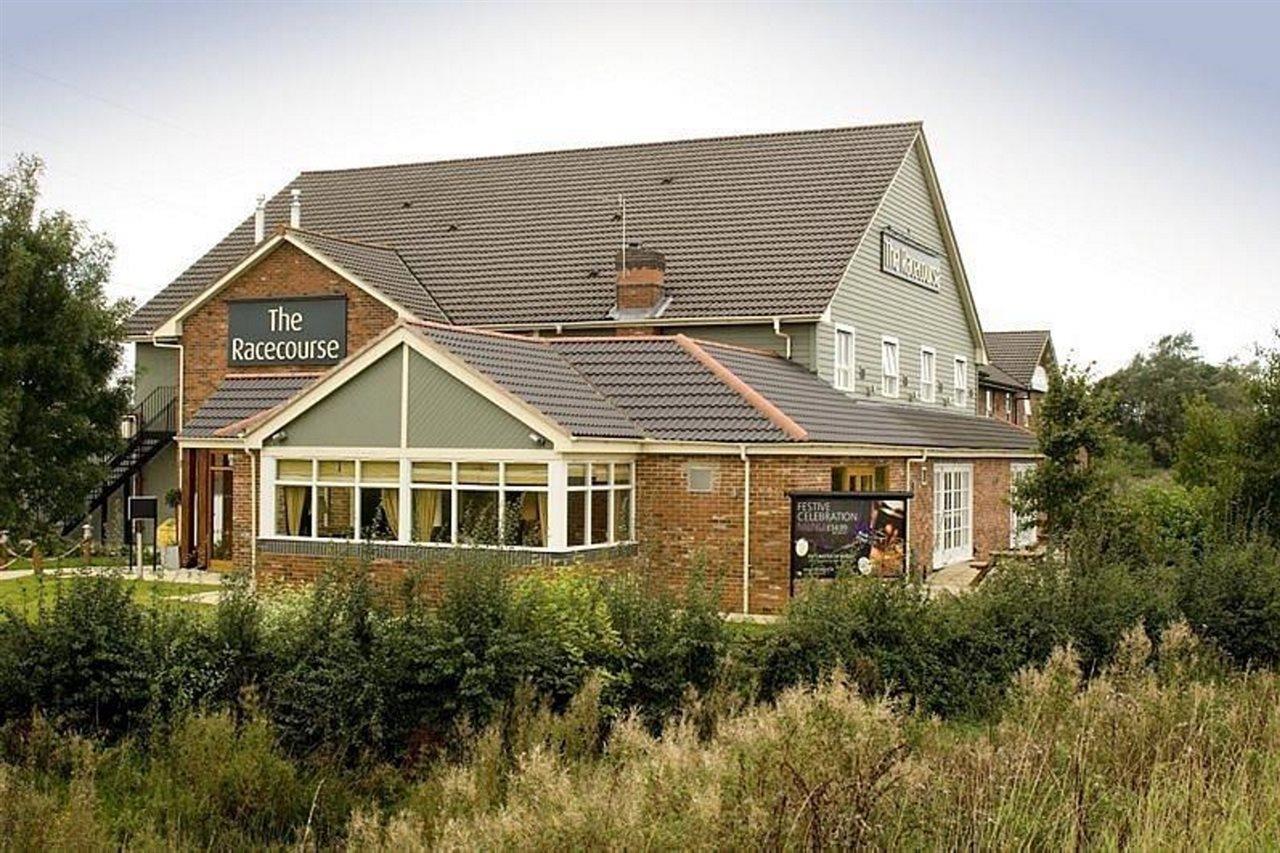 Premier Inn Uttoxeter Εξωτερικό φωτογραφία