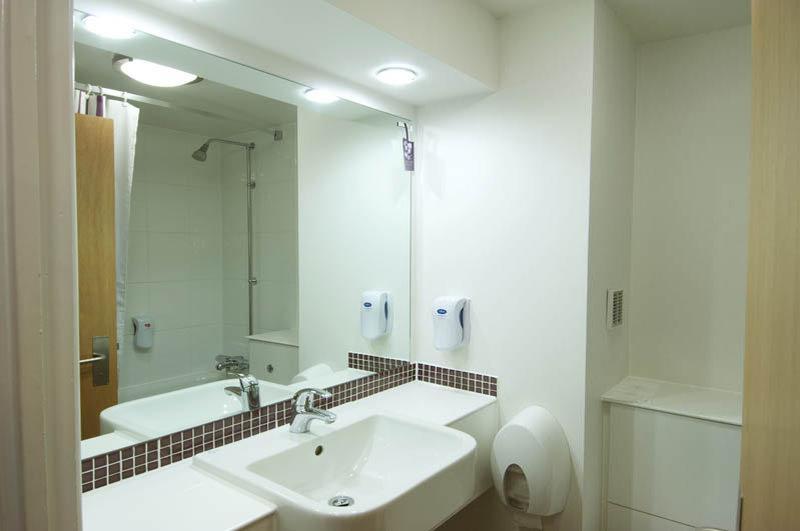 Premier Inn Uttoxeter Εξωτερικό φωτογραφία